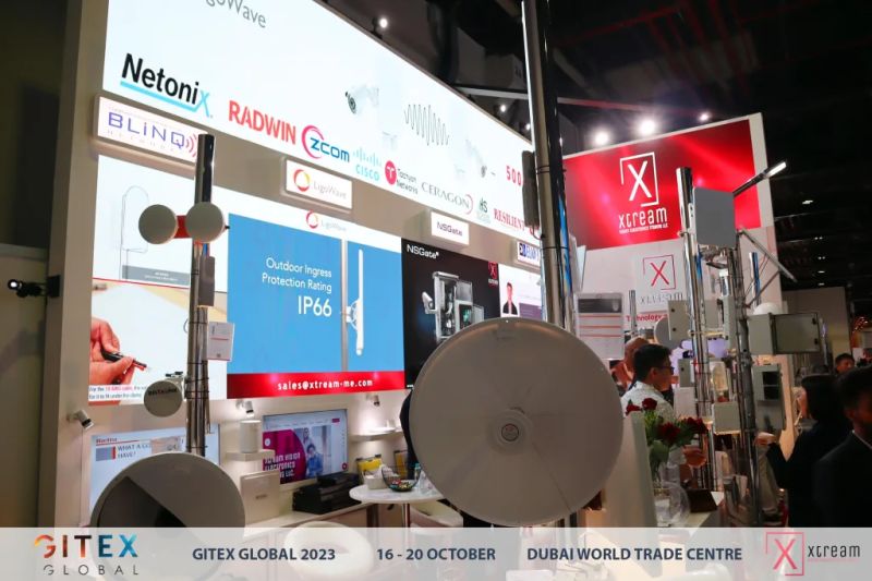 Xtream Vision Products - HD Dark Backgrounds for Desktop