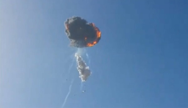 絶望 Falcon 9 Test Vehicle Destroyed in Accident - SpaceNews