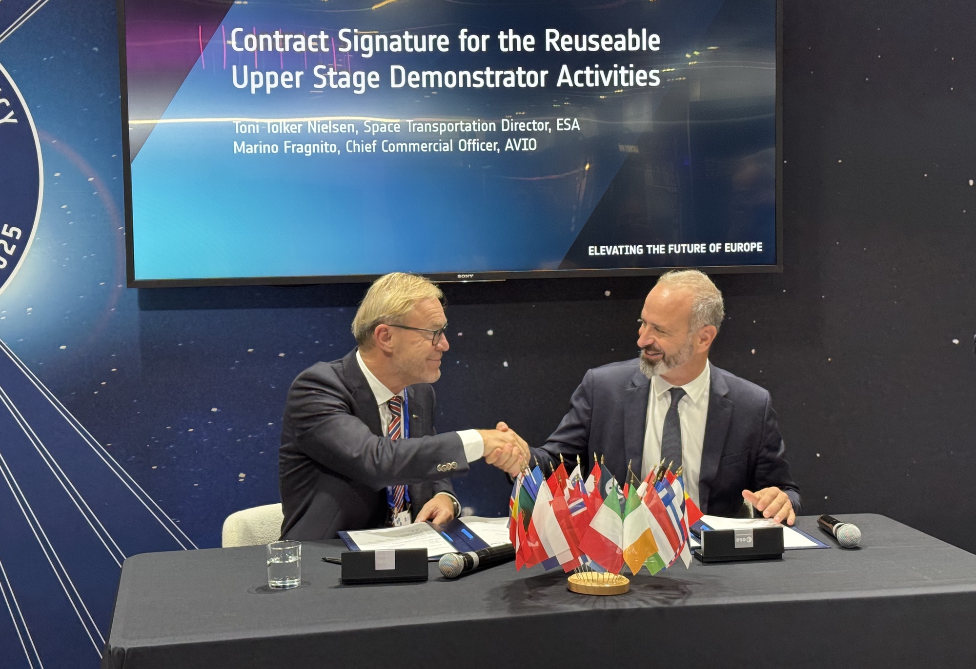 ESA Avio signing