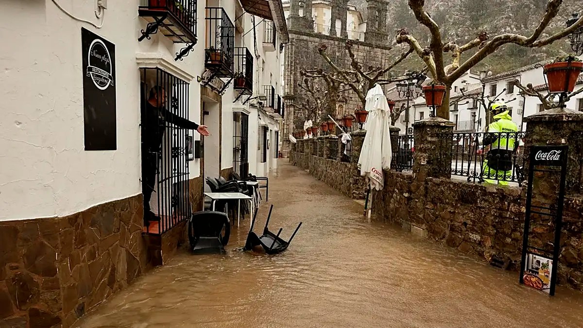 подтопление города в Испании
