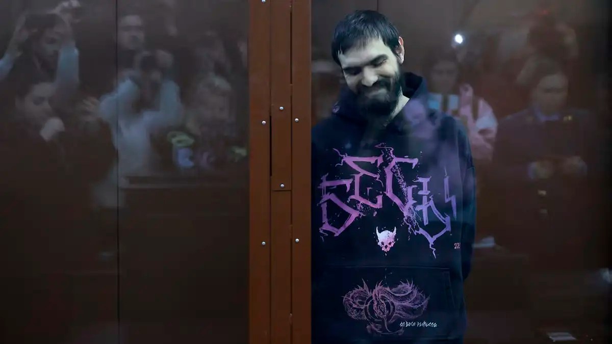 комика посадили за шутку в России