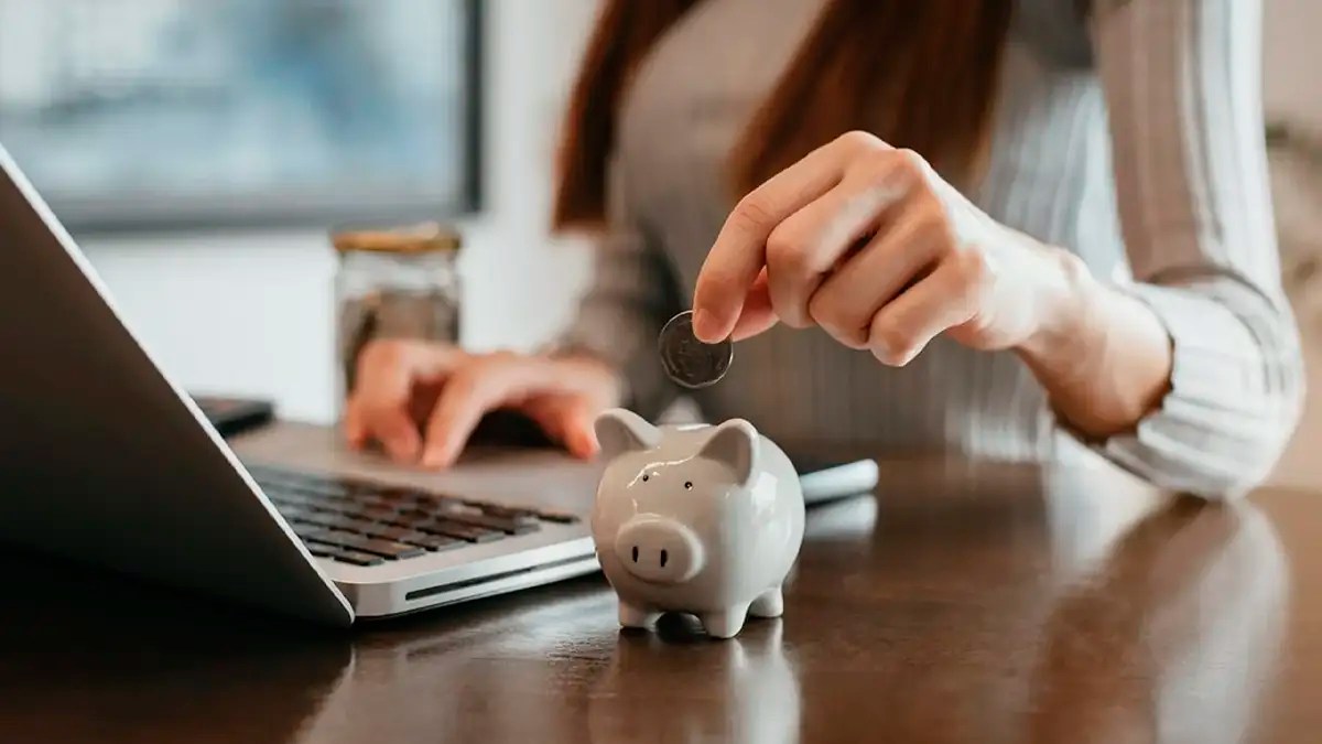 Зарплаты в январе оказались ниже: правительство объяснило причину и подтвердило изменения до 2026 года