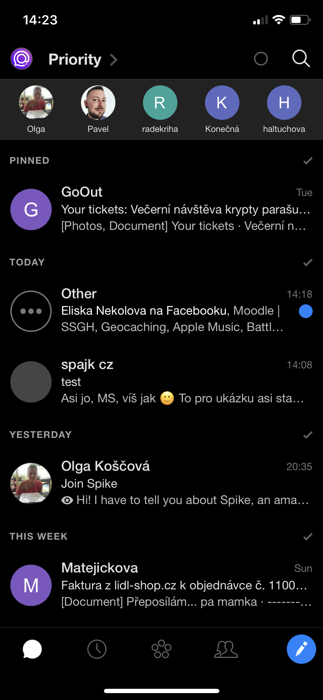 A má i oblíbený Dark mode! :)