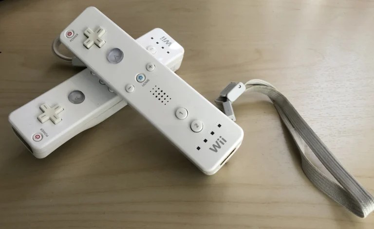 How To Clean A Nintendo Wii Game Console Wii Remotes