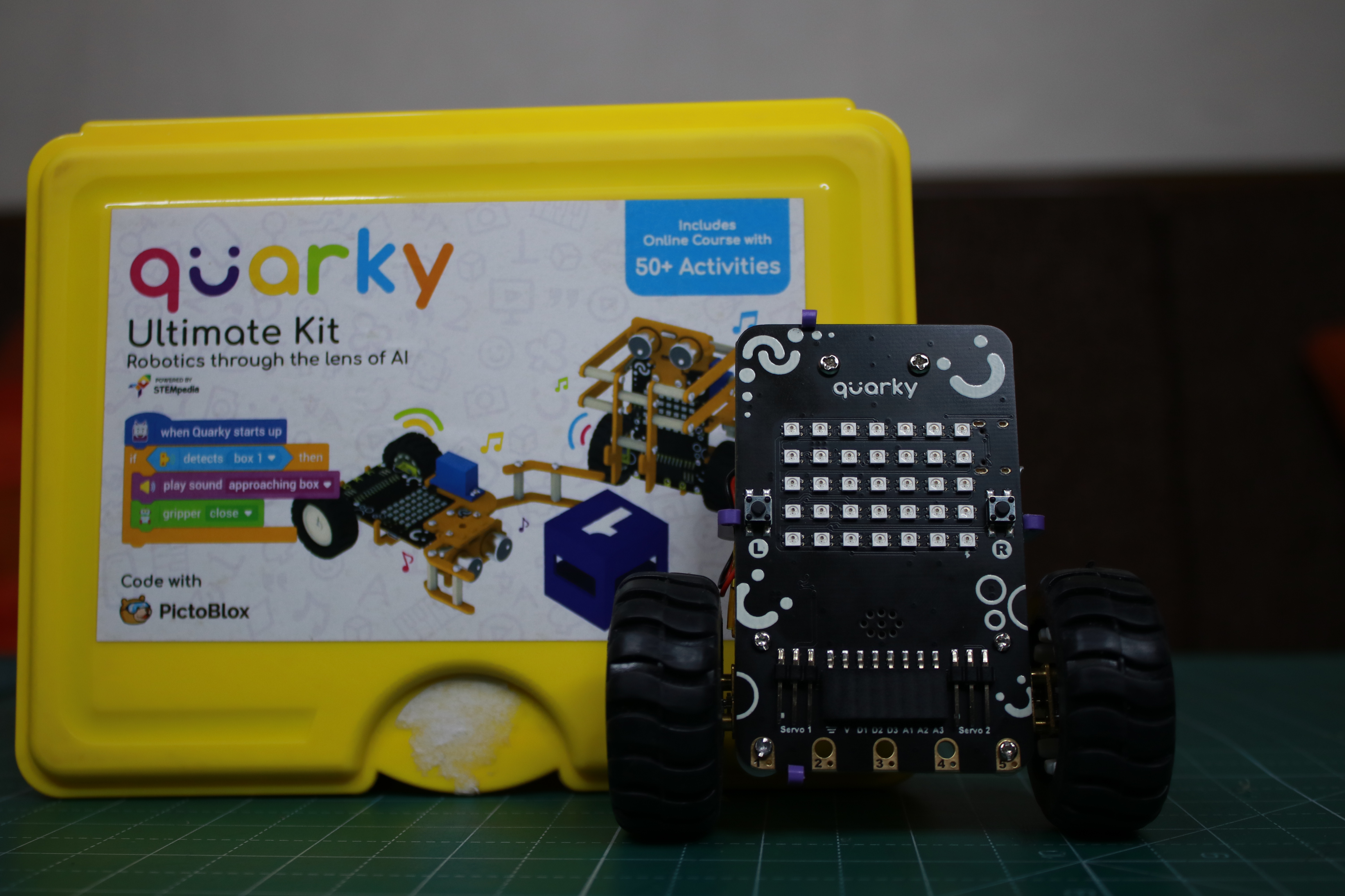 STEMpedia Quarky Advanced AI Robot Toy Kit for Kids- Best Way to