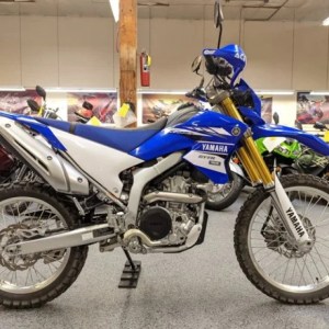 2017 YAMAHA WR 250R FOR $72 BW!