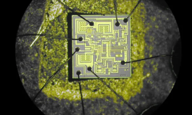 25 Microchips That Shook The World Ieee Spectrum