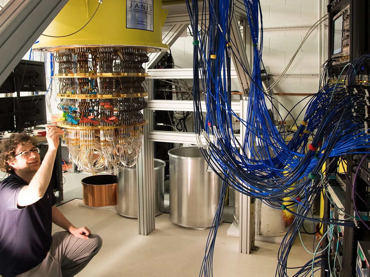 Google Builds Circuit To Solve One Of Quantum Computing S