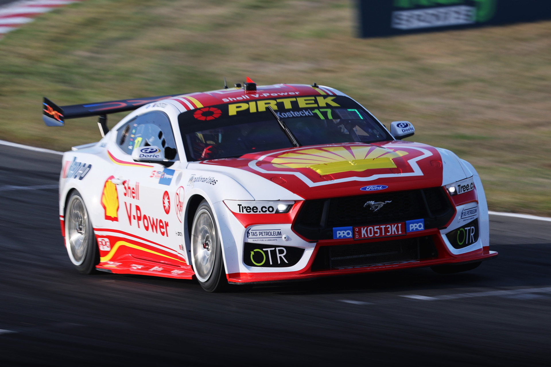 Supercars Tasmania: Kostecki's Impressive Practice Run & Ojeda's Star Performance (2026)