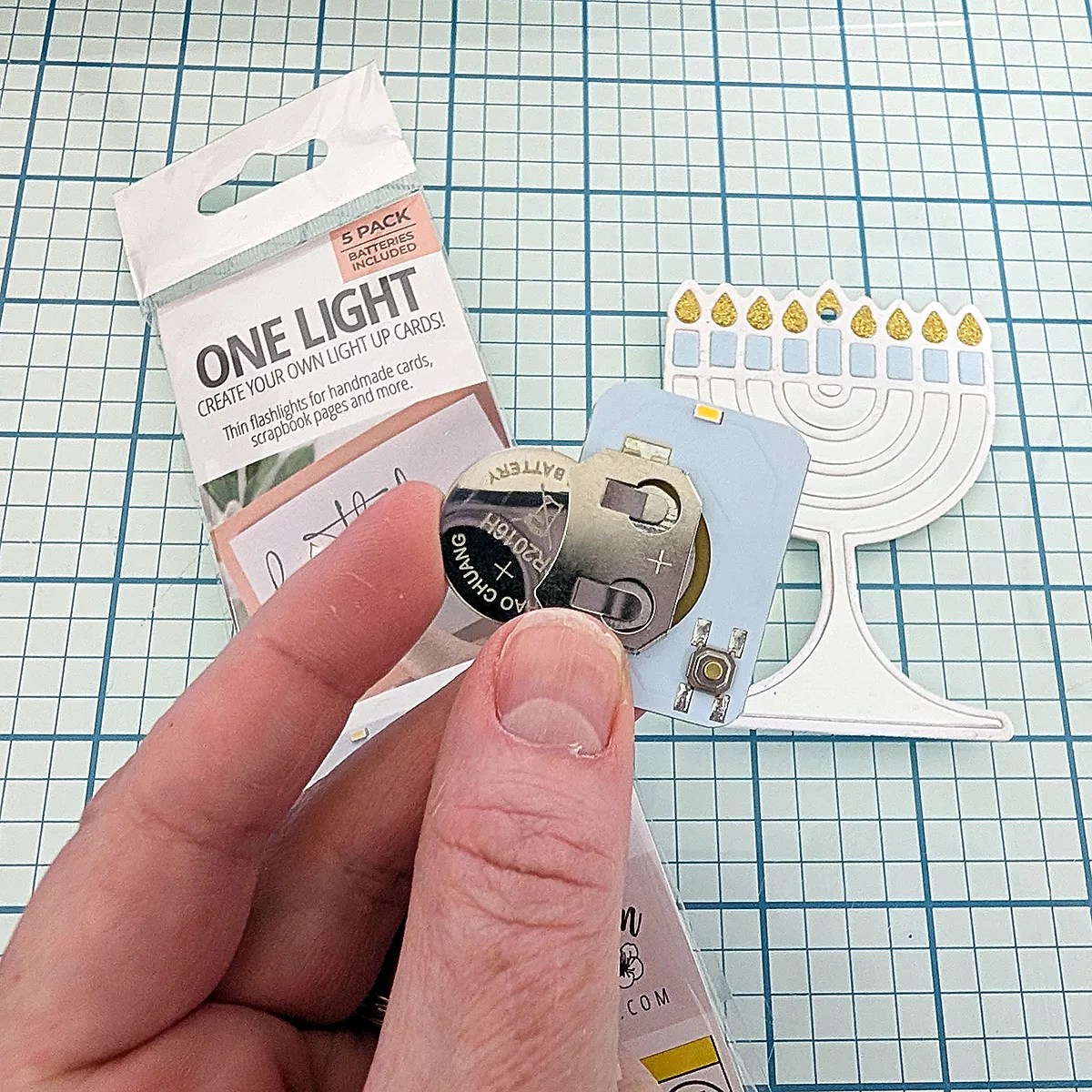 Easy Menorah Light Up Tutorial with Lea Lawson, SDS-233, S5-641, S5-743