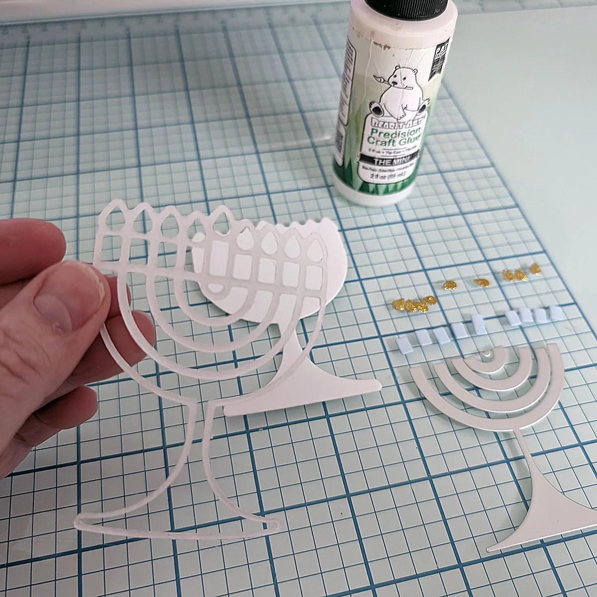 Easy Menorah Light Up Tutorial with Lea Lawson, SDS-233, S5-641, S5-743