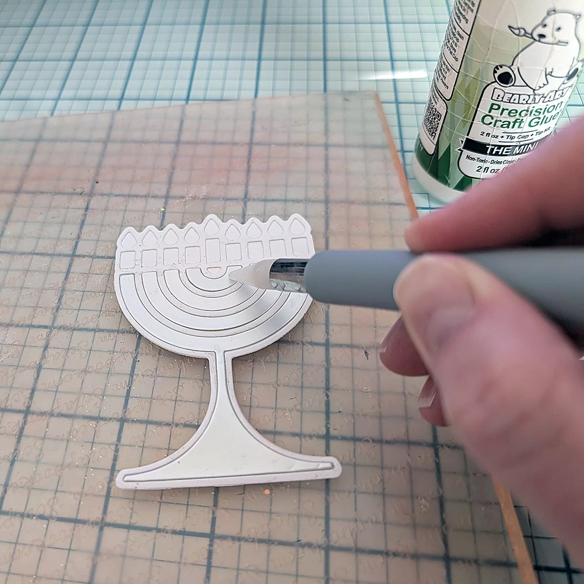 Easy Menorah Light Up Tutorial with Lea Lawson, SDS-233, S5-641, S5-743