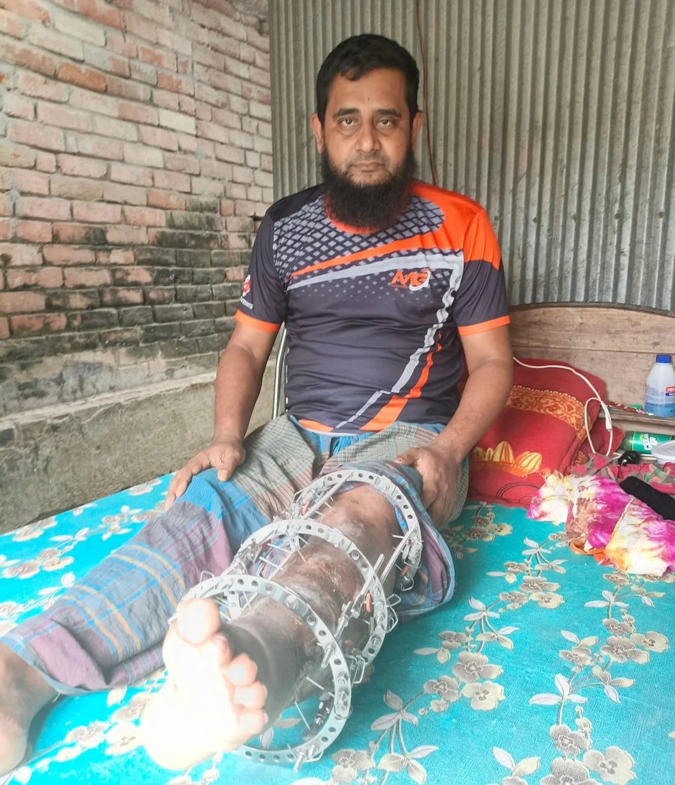 রাজপথের লড়াকু সৈনিক কোটচাঁদপুরের ইন্তাজুলের নিরব আর্তনাদ