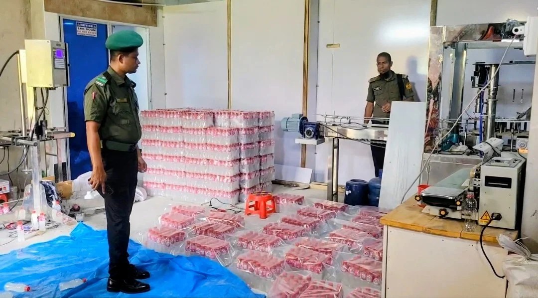 ভেজাল জুস কারখানা সিলগালা : কারখানা মালিককে কারাদণ্ড