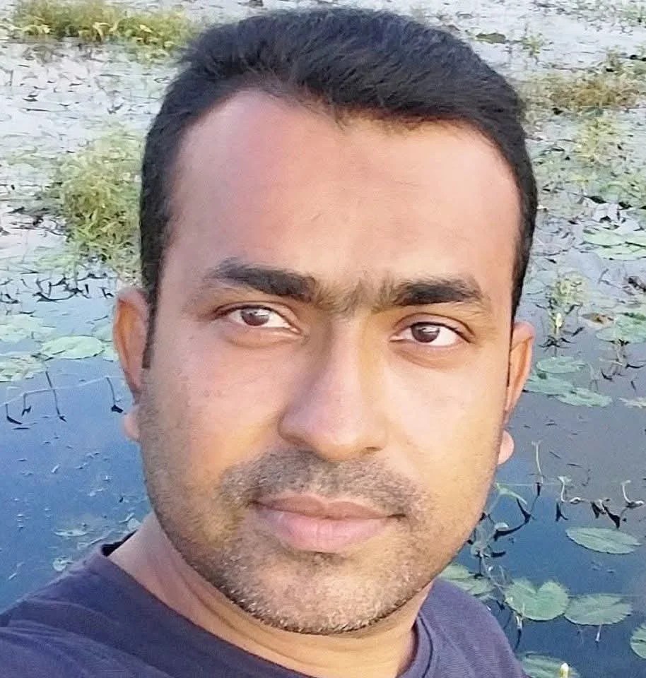 যশোরে আর এন রোড থেকে শেখহাটির মুমেল গ্রেপ্তার