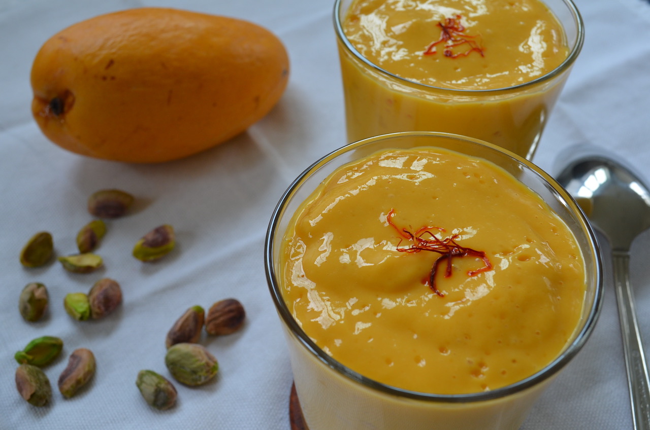 mango-lassi