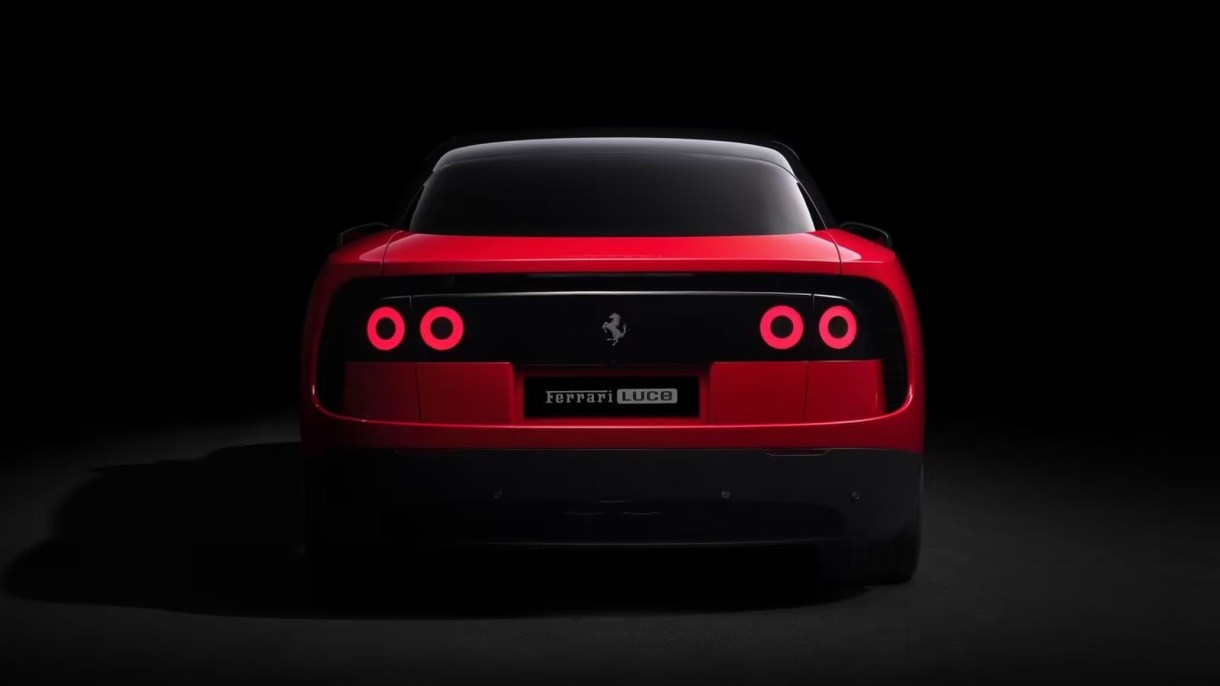 Ferrari-Luce-Red-Rear.jpg Ferrari Luce Red Rear.