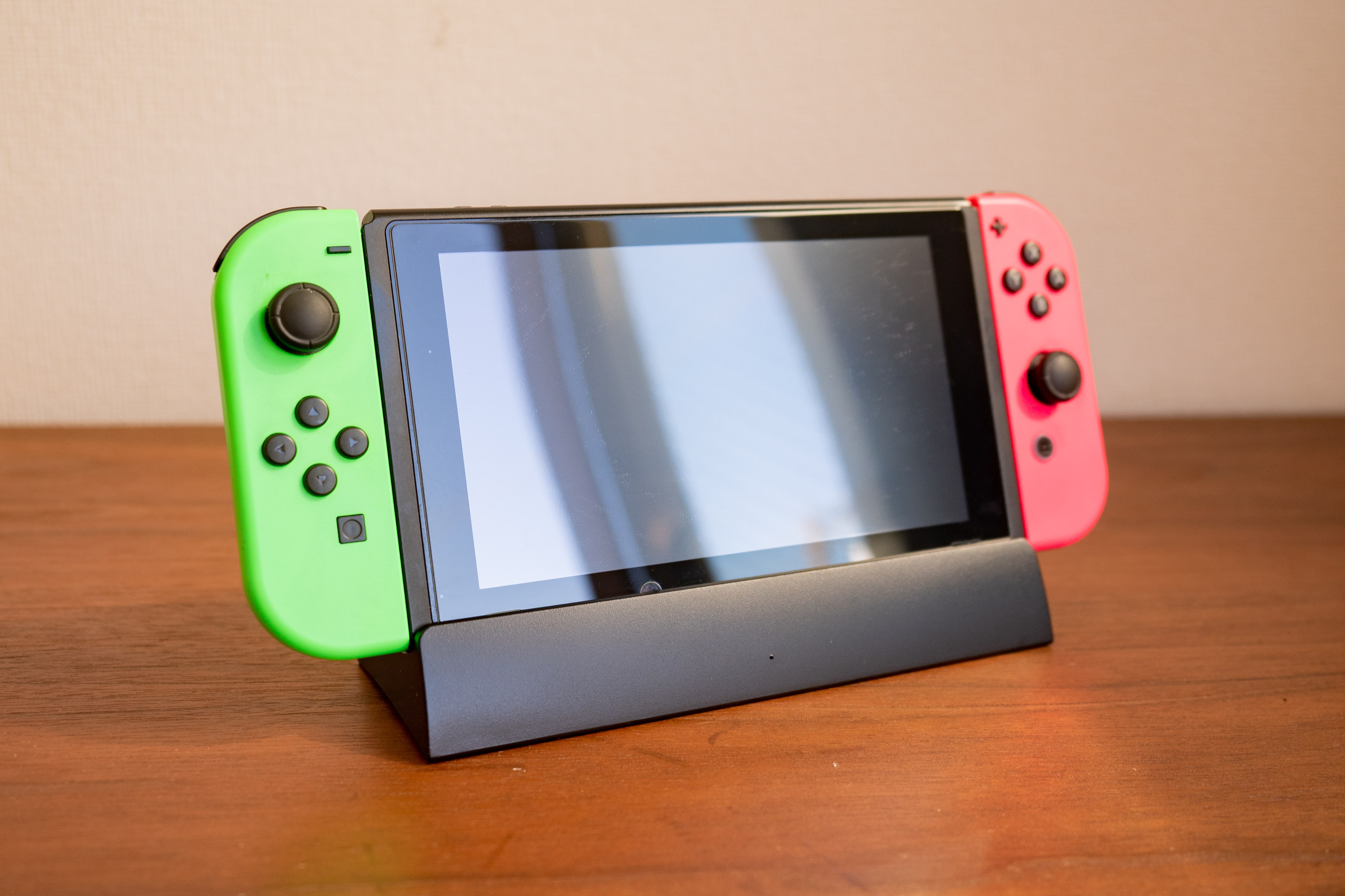Nintendo Switch】サブで用意したミニドックが大活躍。｜spielen