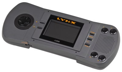 Atari Lynx var opprinnelig et Epyx-prosjekt. Bilde: Evan Amos.