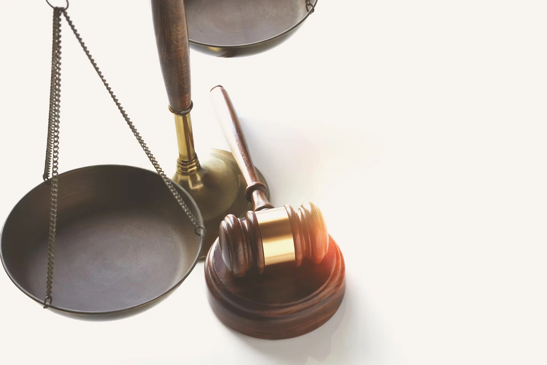 Justice scale