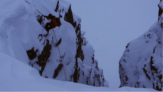 Rappeling into Øksehogget (the ‘axe cleave’)