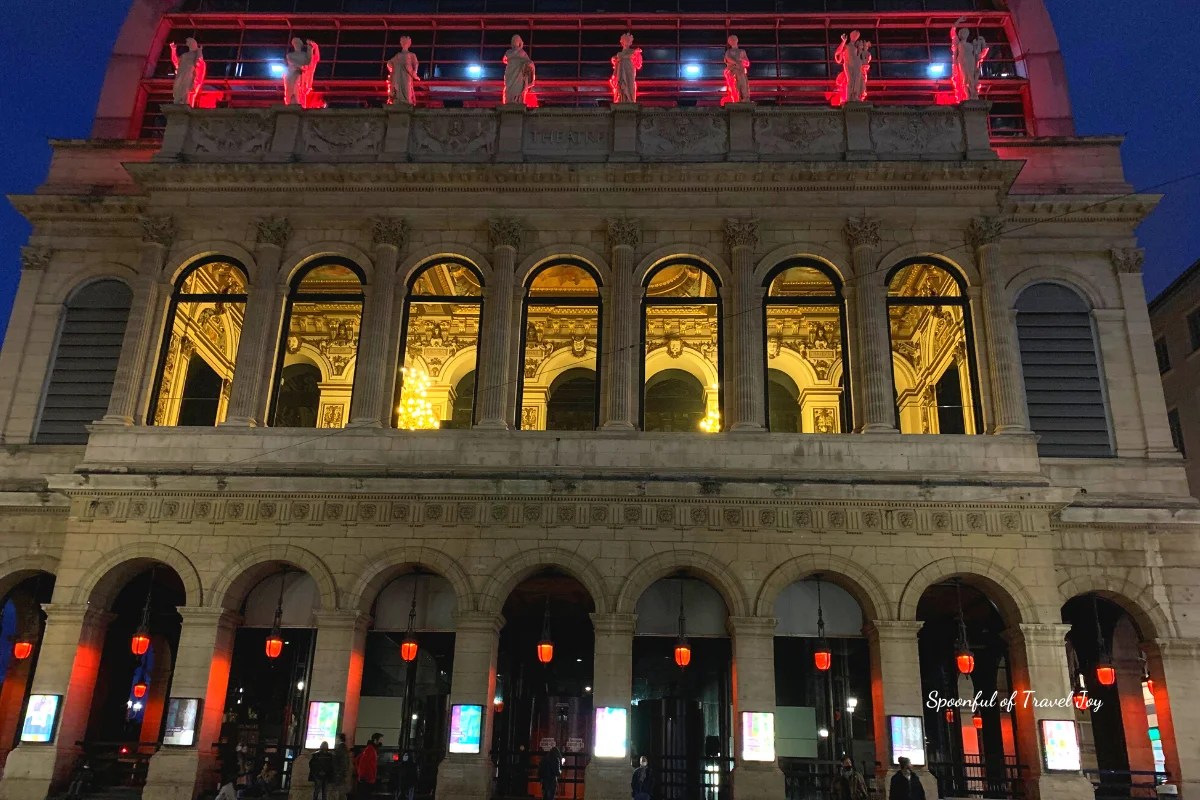 2 Days in Lyon: Opera de lyon