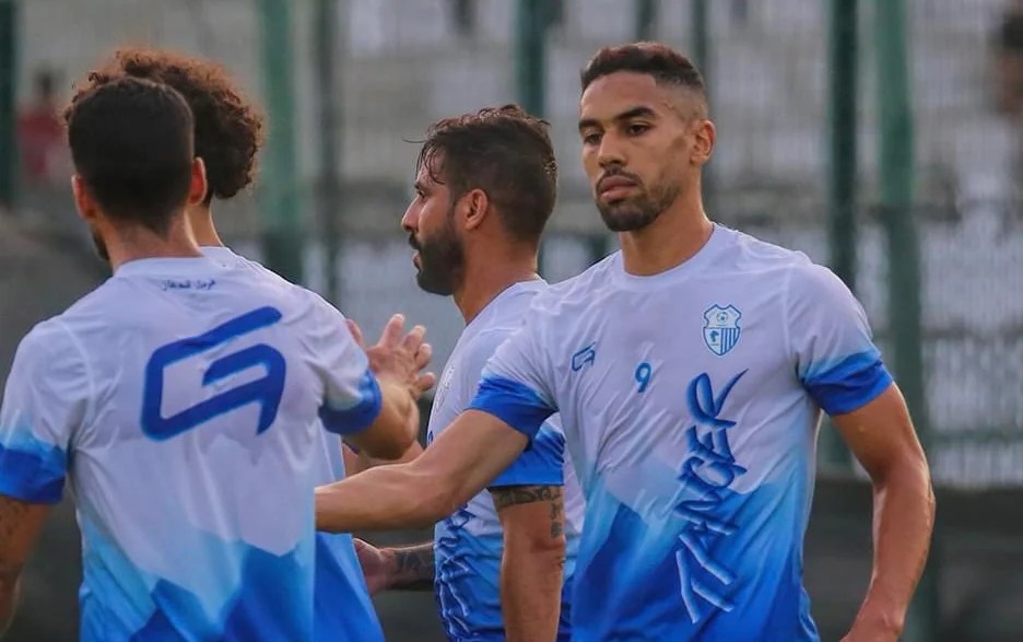 الشرقاوي يصرف جزء من المستحقات العالقة ويعيد اللاعبين للتداريب