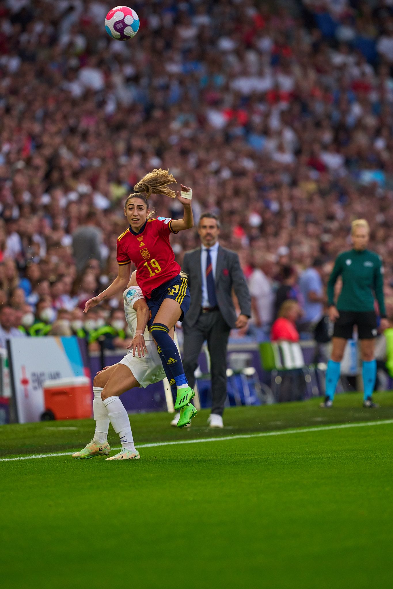 Spain defending against England in the UEFA Women’s EURO quarter final.
