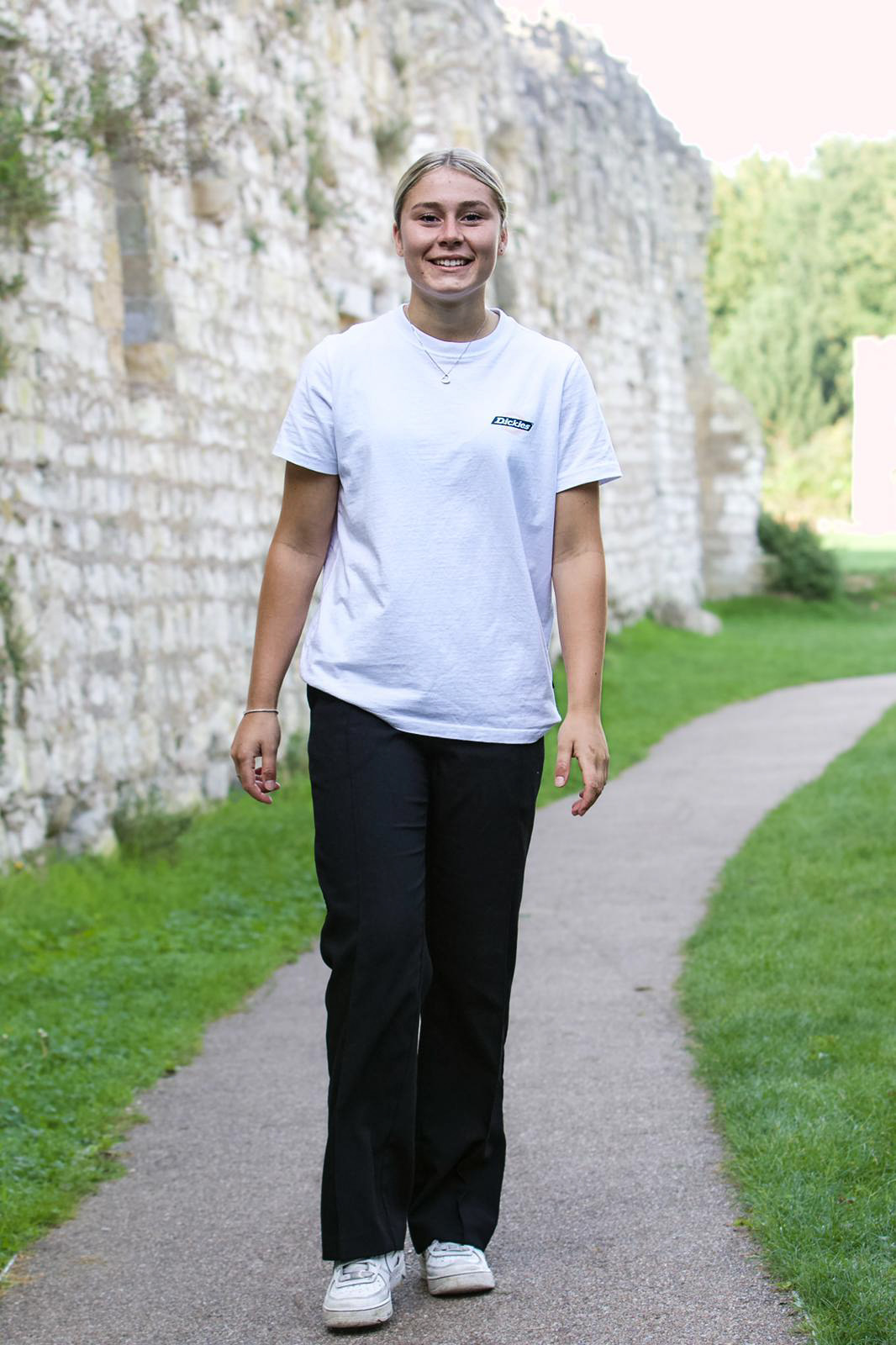 Emma Thompson - Chelsea FC / Lewes FC Footballer