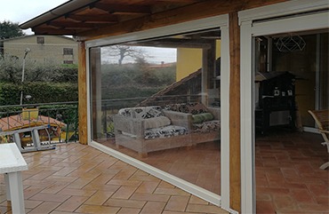 tenda a cassonetto tondo chiusura verticale