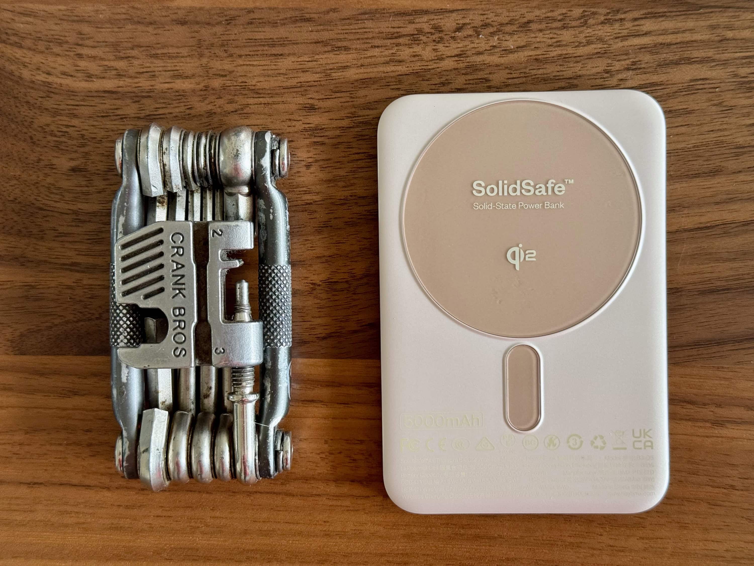 Review: BMX SolidSafe Air Titanium Qi2 Magnetic Power Bank