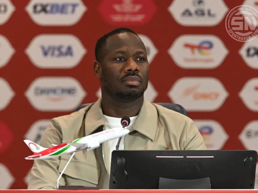 مدرب السنغال يستفز حكيمي قبل نهائي الكان: لا يستحق الكرة الذهبية وماني الأسطورة