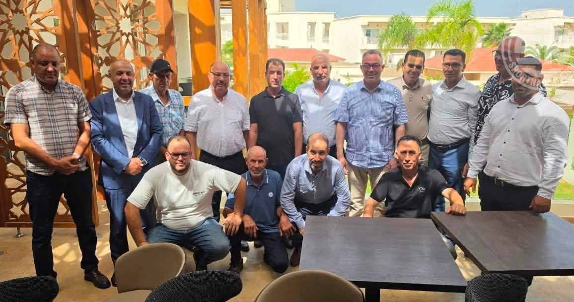 لقجع يقود ضربة تنظيمية بأولاد ستوت ويستقبل 18 عضواً ملتحقاً بحزب الأصالة والمعاصرة