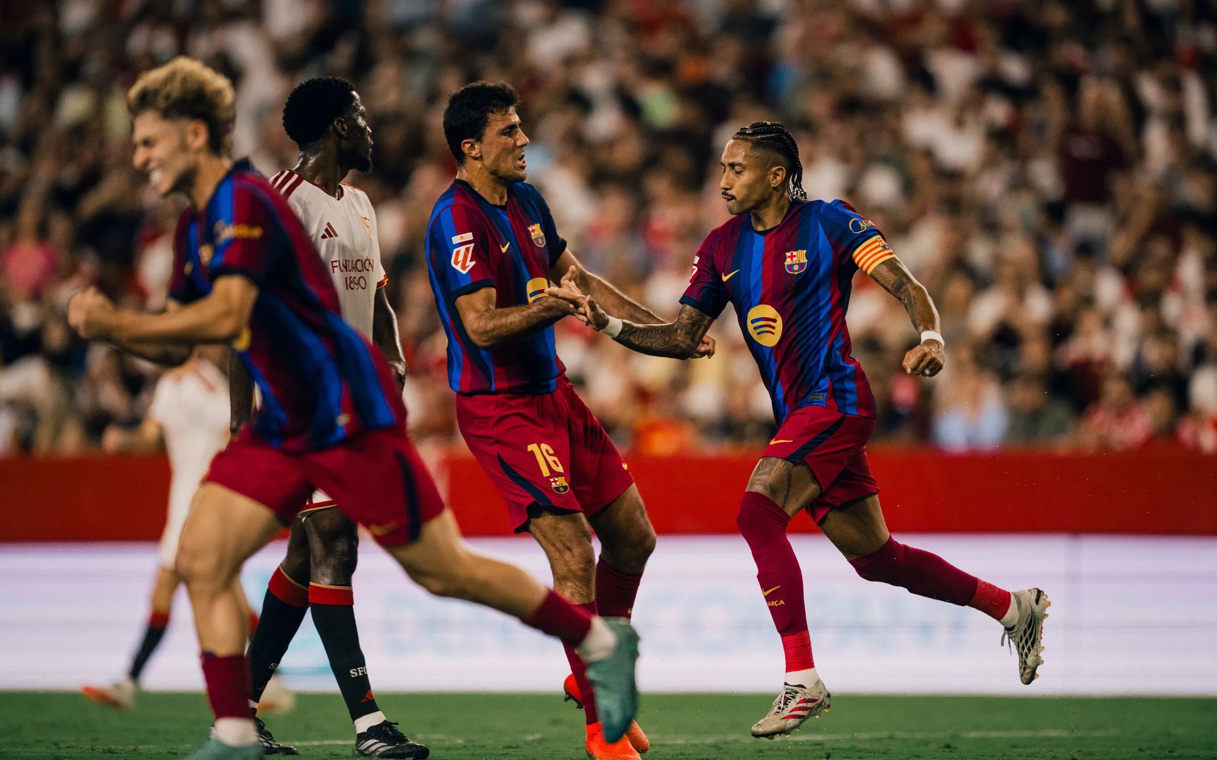 Sevilla – FC Barcelona: Remontada al ritmo de Raphinha (1-3)