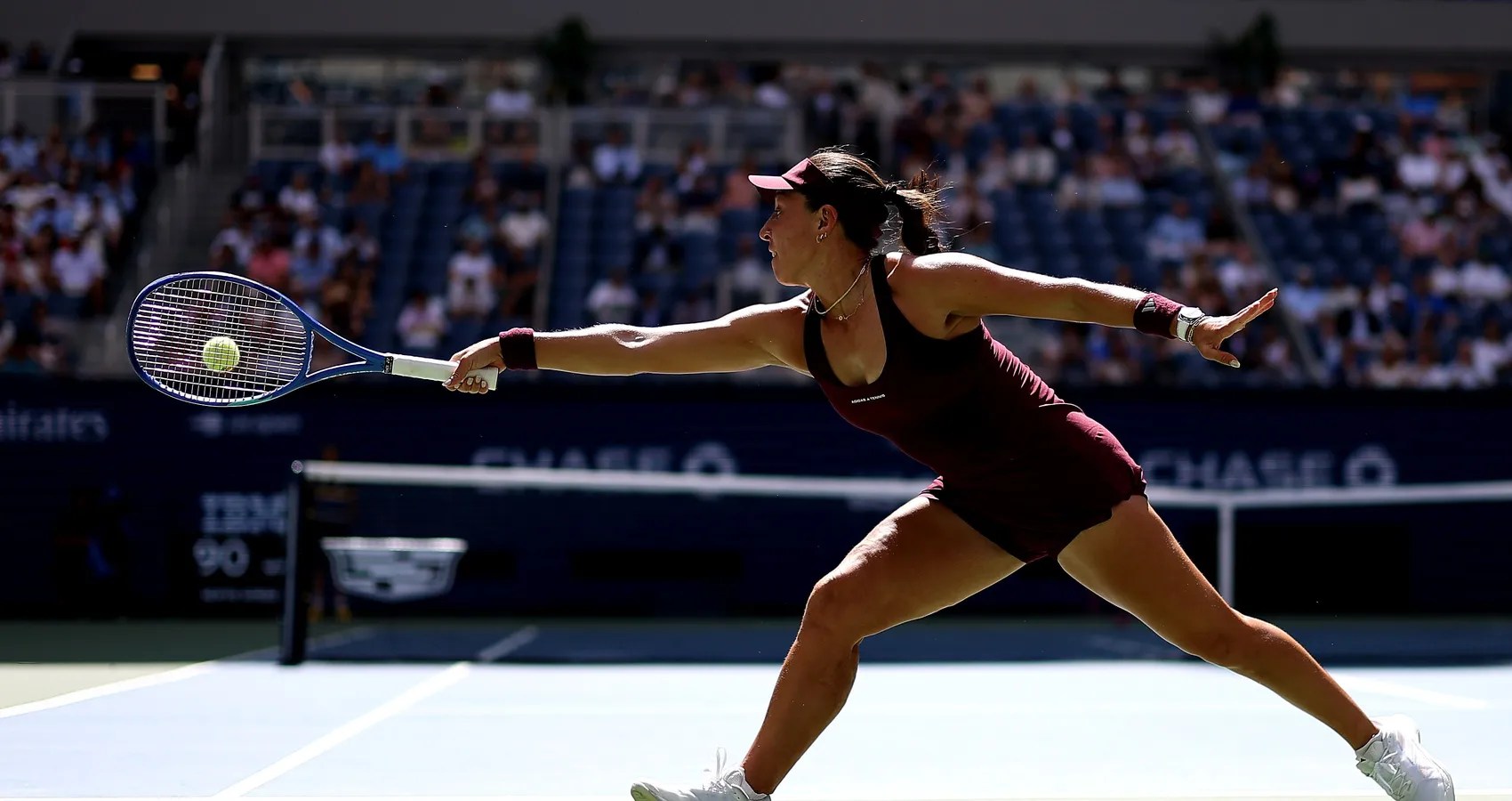 Tras un comienzo flojo, Pegula remonta y vence a Fernández en el US Open