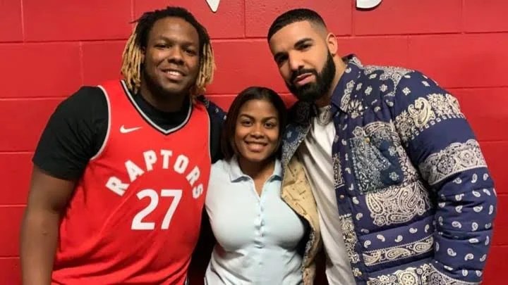 How good can vladimir guerrero jr. Vladimir Guerrero Jr Wife Family Net Worth Two Daughters Sportsjone
