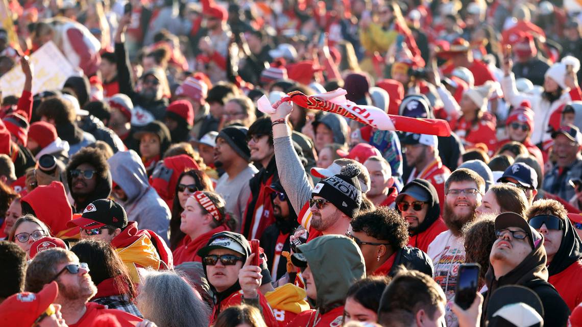 Super Bowl victory parade ends in shooting