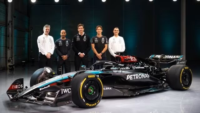 Lewis Hamilton launches new Mercedes car
