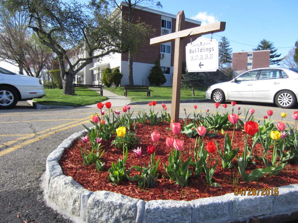 Senior Rental Apartments Westchester NY Exterior Slide Show