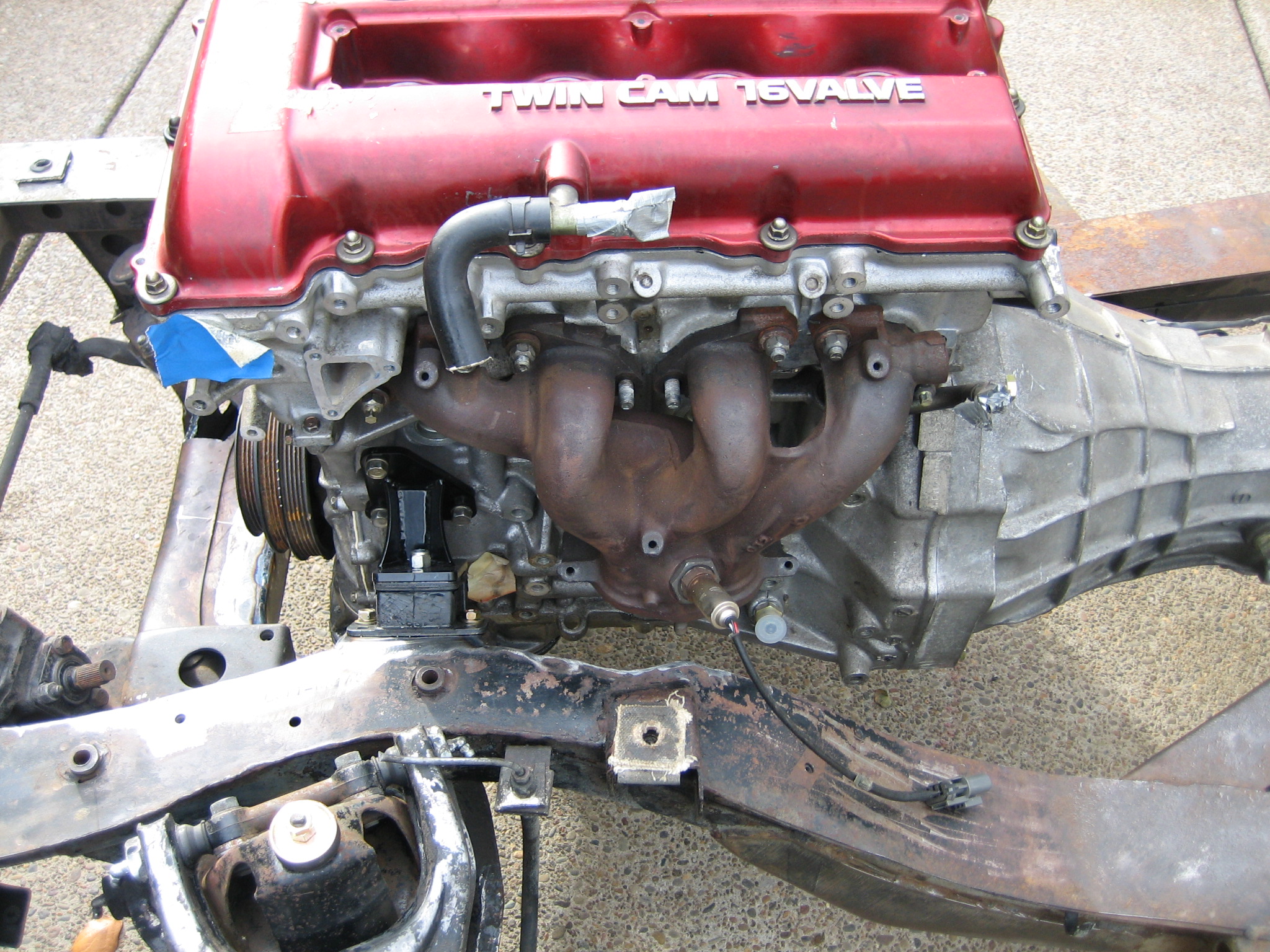 FWD Exhaust Manifold Mounted To RWD SR20DE Engine For Clearance