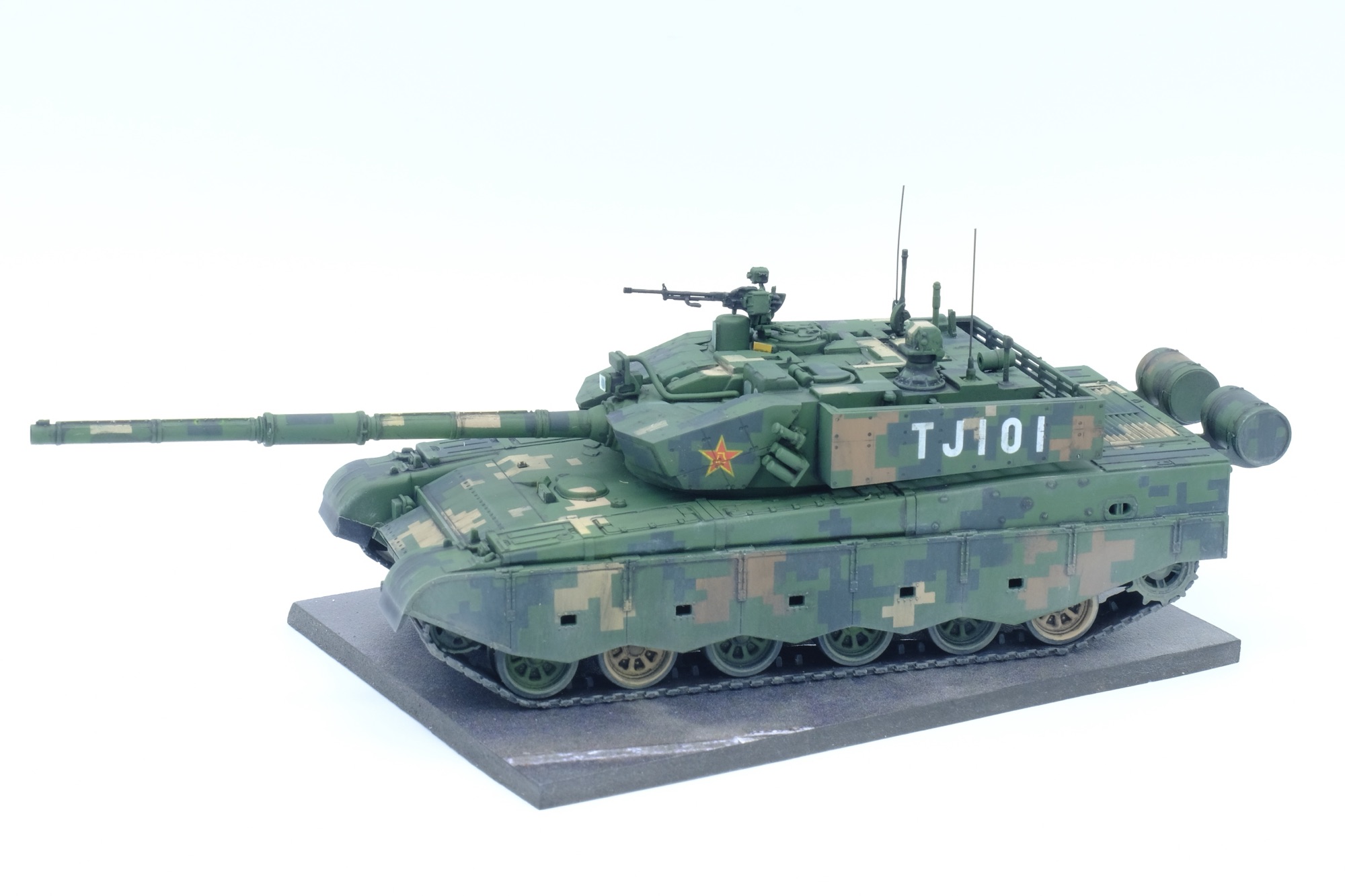 Call It Done: Trumpeter 1/72 ZTZ-99A – Sprue Pie With Frets