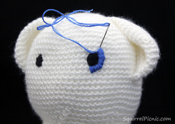 Satin Stitch Tutorial by Squirrel Picnic