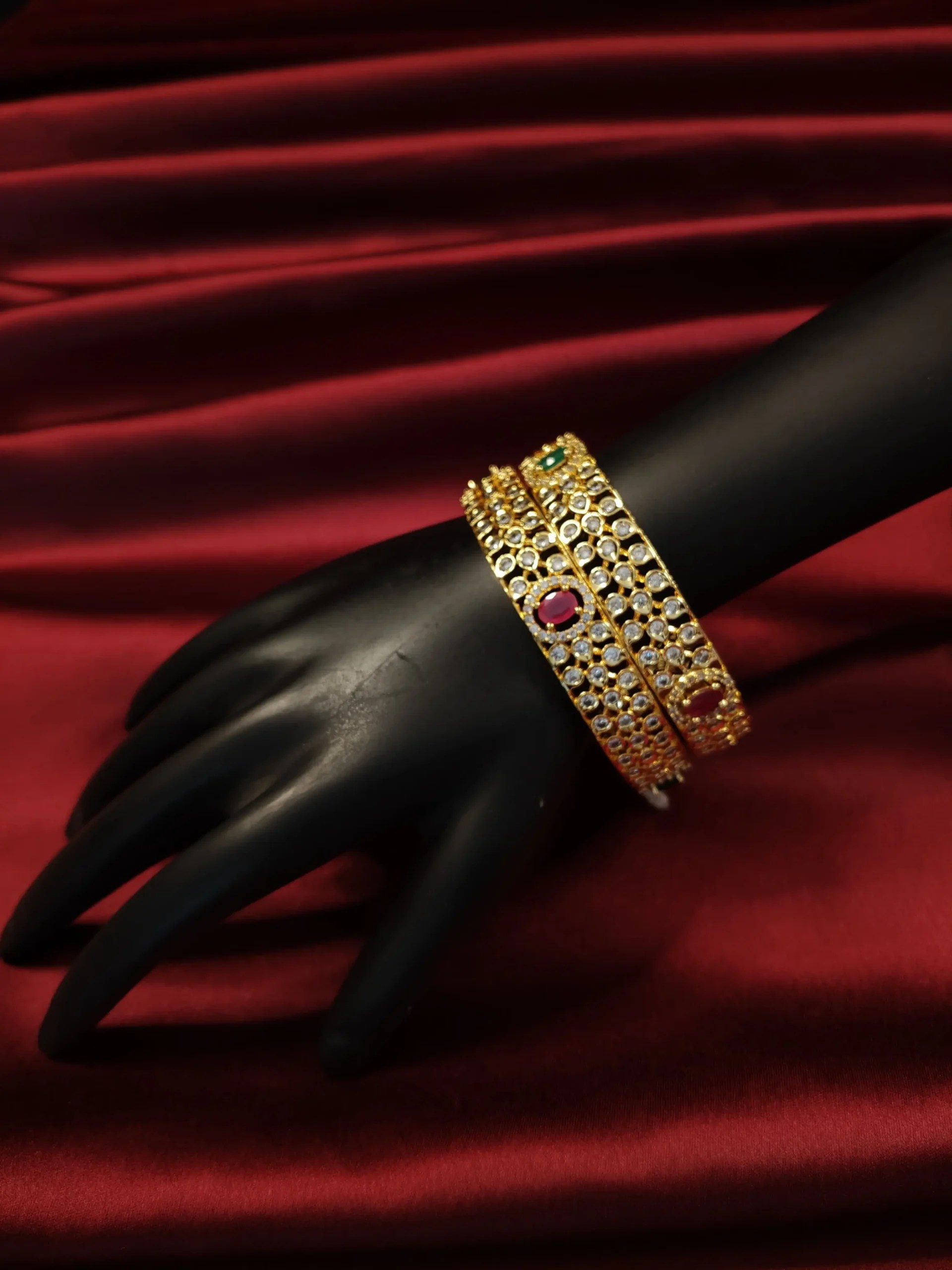 BG 13 AD Bangles