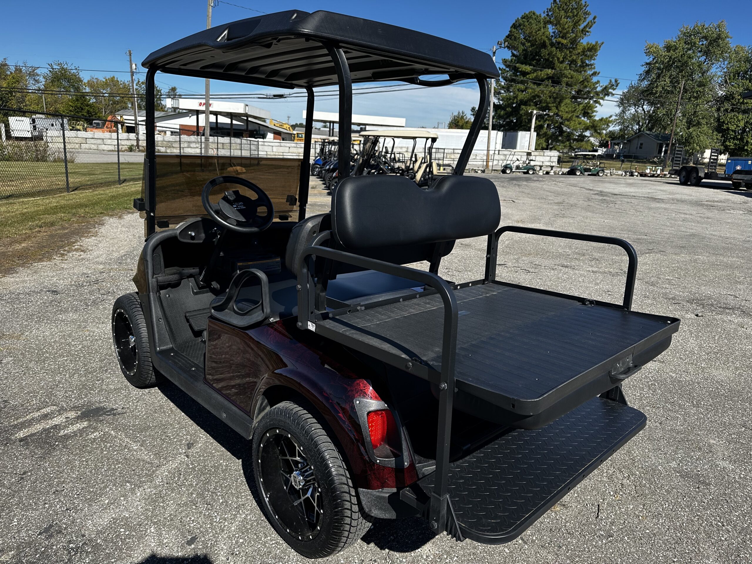 2018 EZGO RXV photo 3