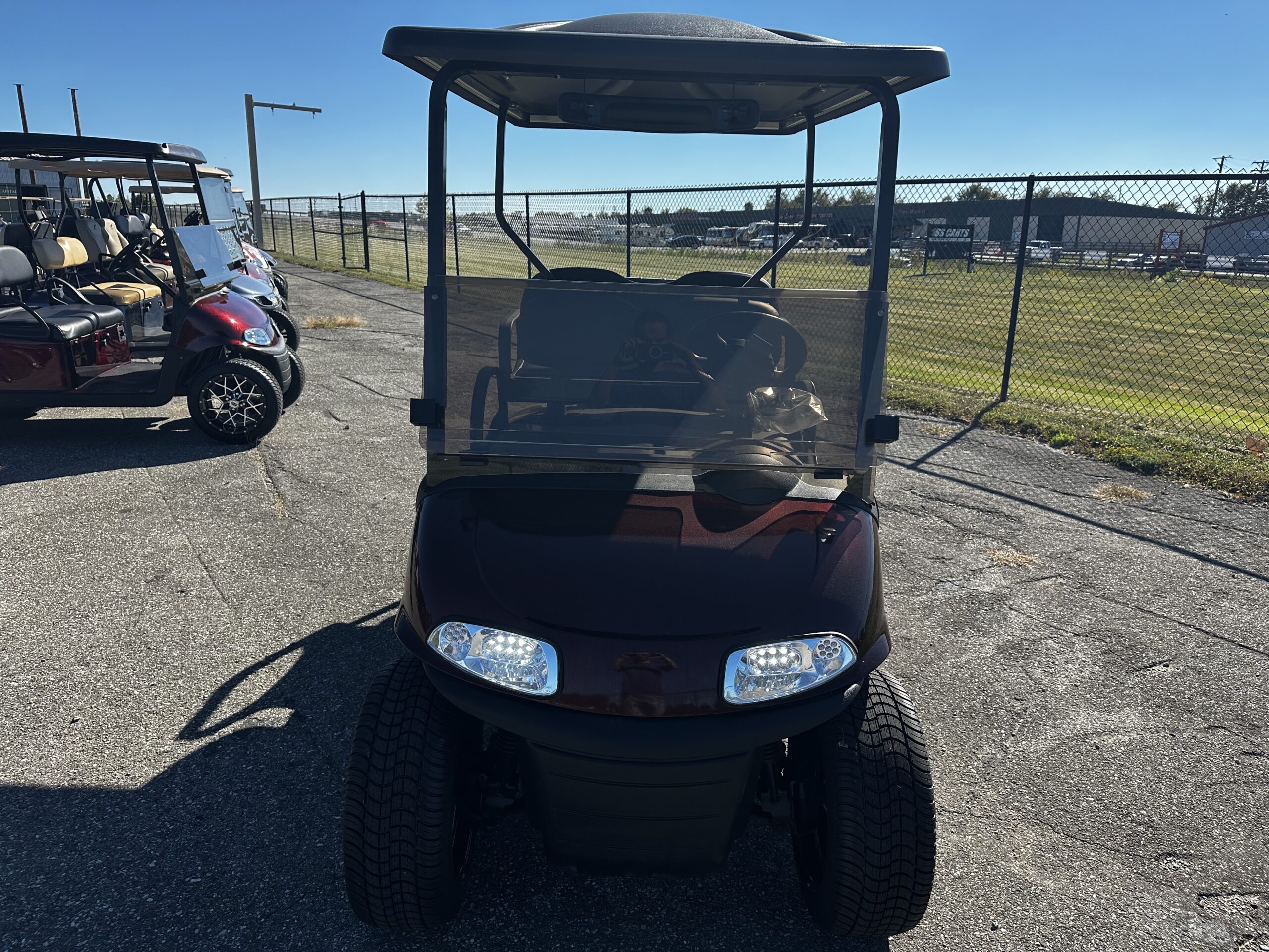 2018 EZGO RXV photo 8