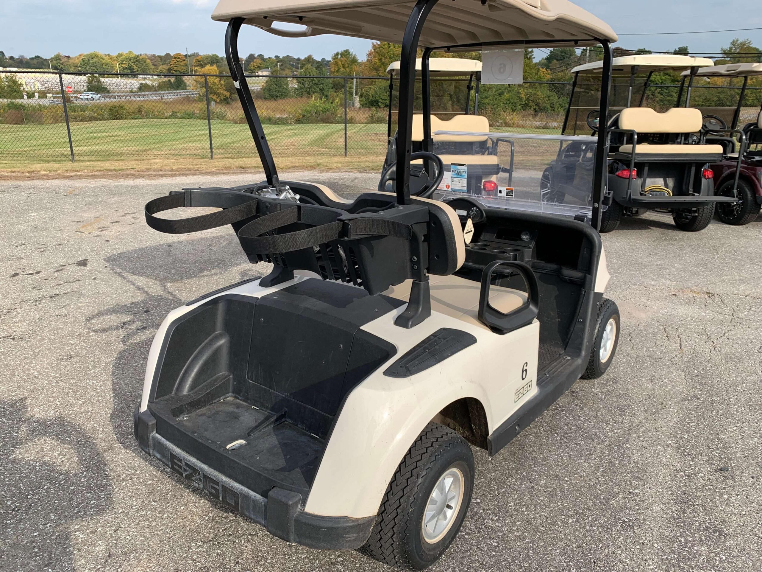 2018 EZGO RXV photo 8