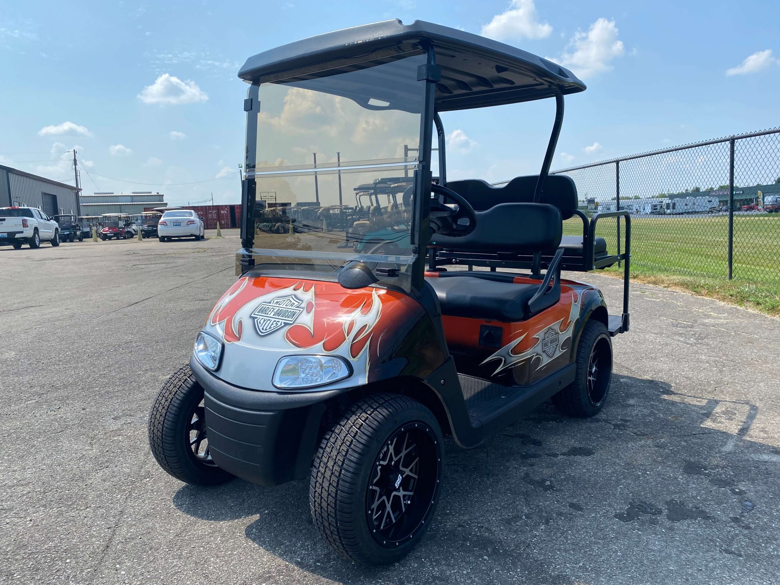 2020 EZGO RXV photo 9