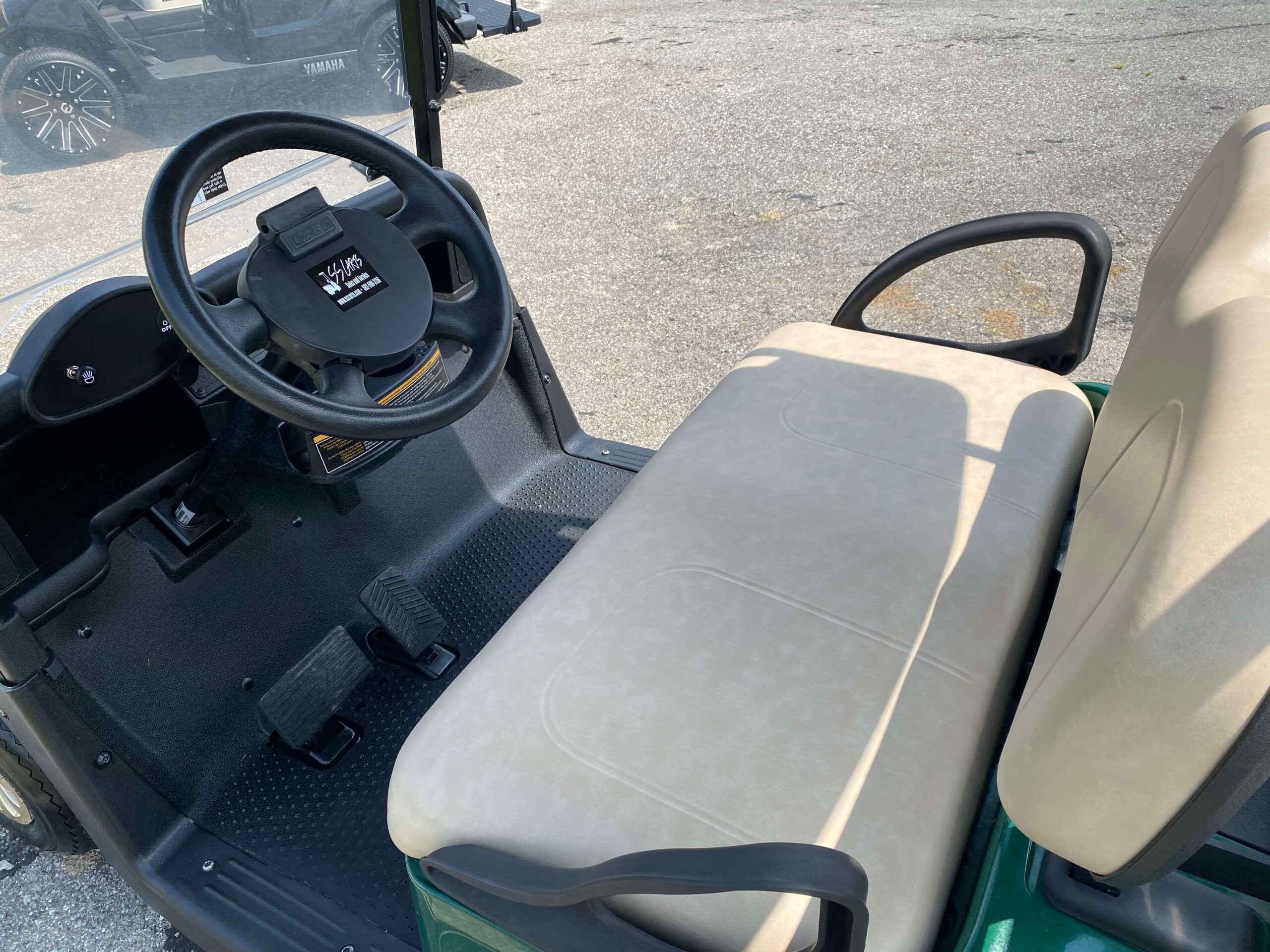 2019 EZGO RXV photo 8
