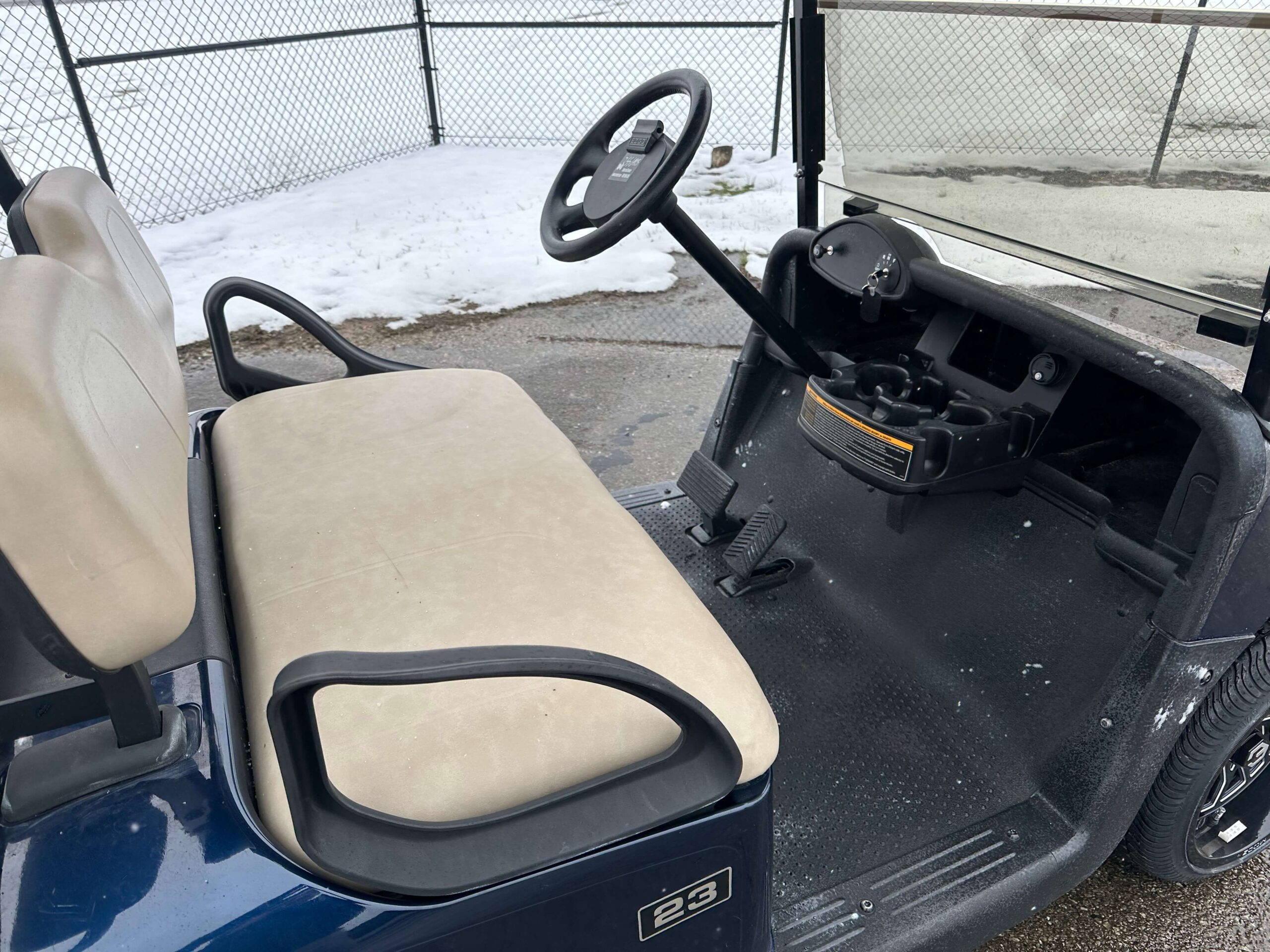 2020 EZGO RXV photo 8