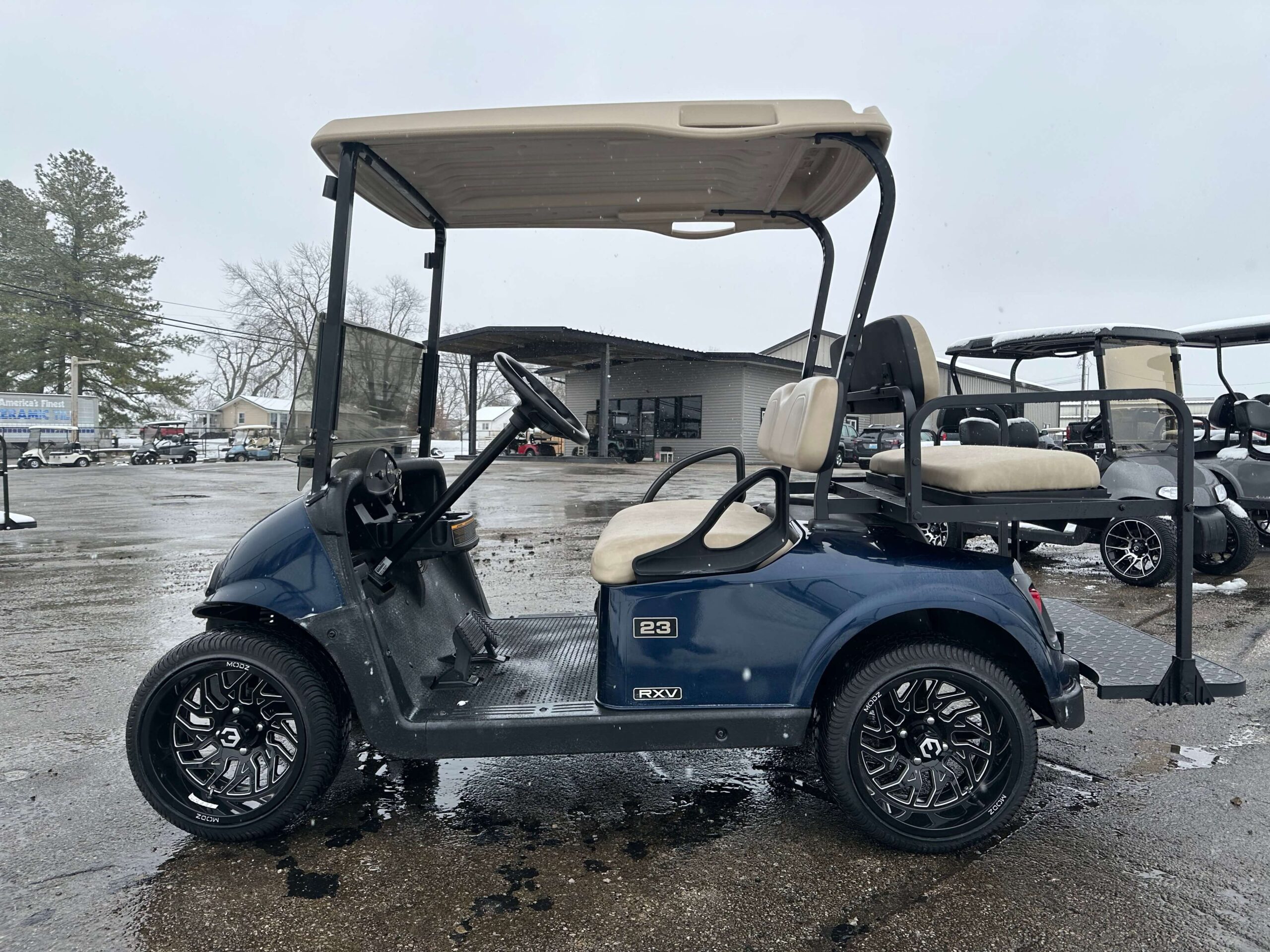 2020 EZGO RXV photo 7